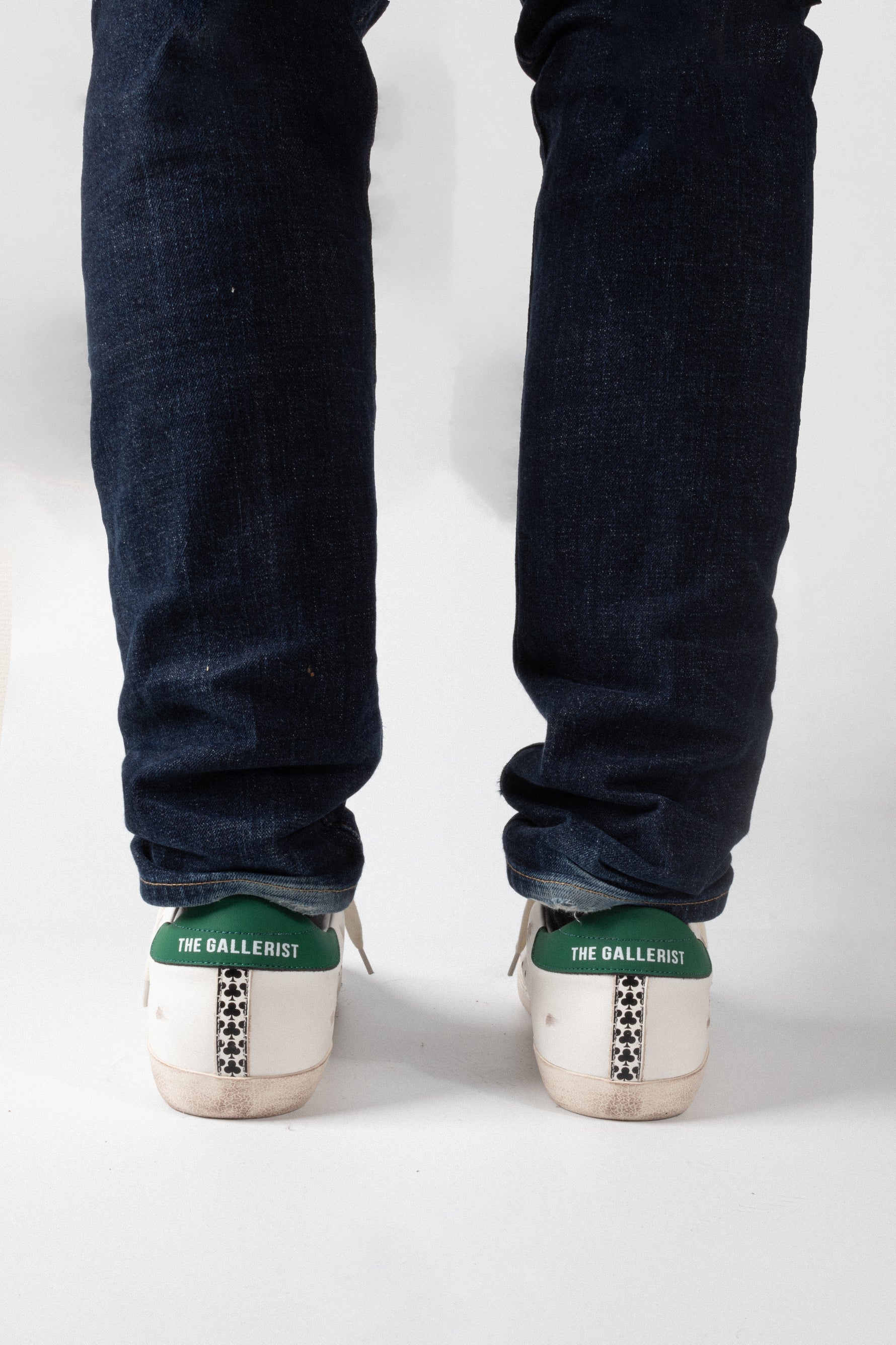 ZAPATOS Distressed Leather Sneaker Verde Blanco THE GALLERIST