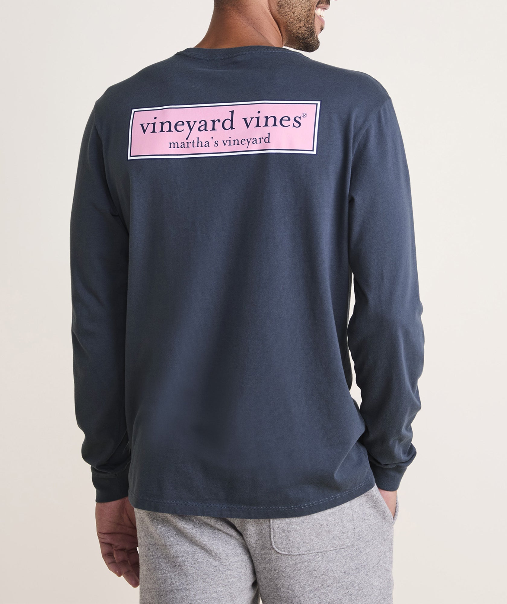 CAMIBUSO Logo Box VINEYARD VINES