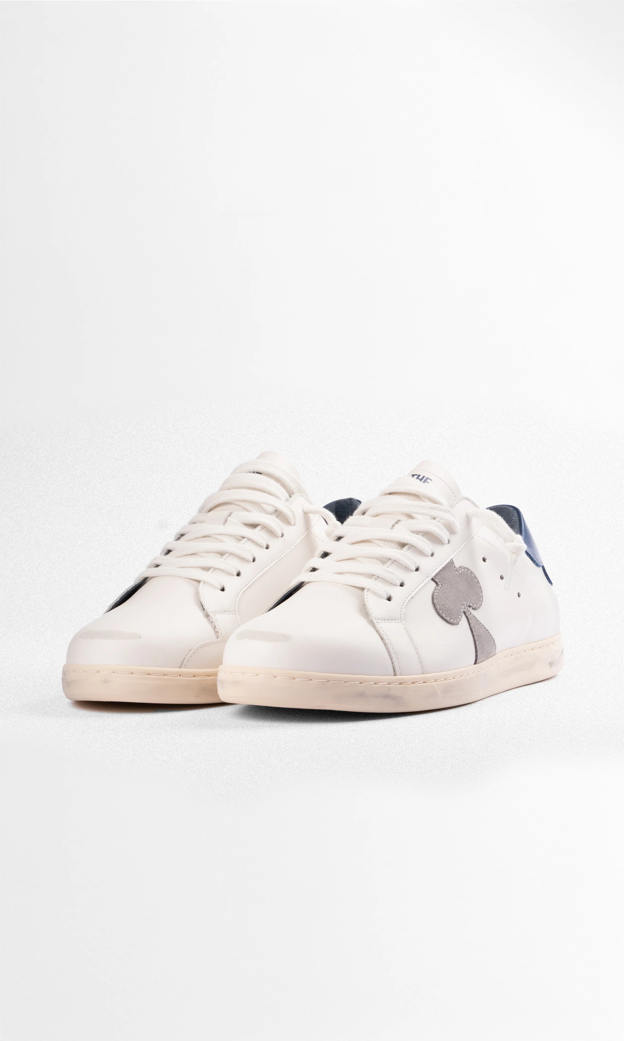 Sneaker de Cuero Geneva — Navy Heel