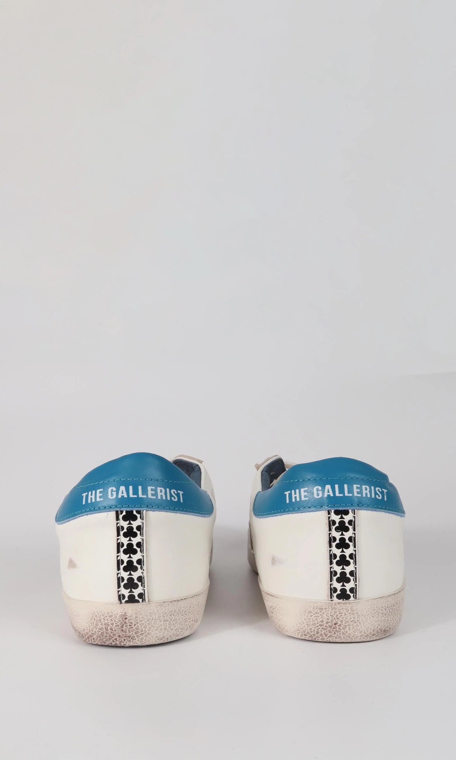 ZAPATOS Distressed Leather Sneaker Azul Claro THE GALLERIST