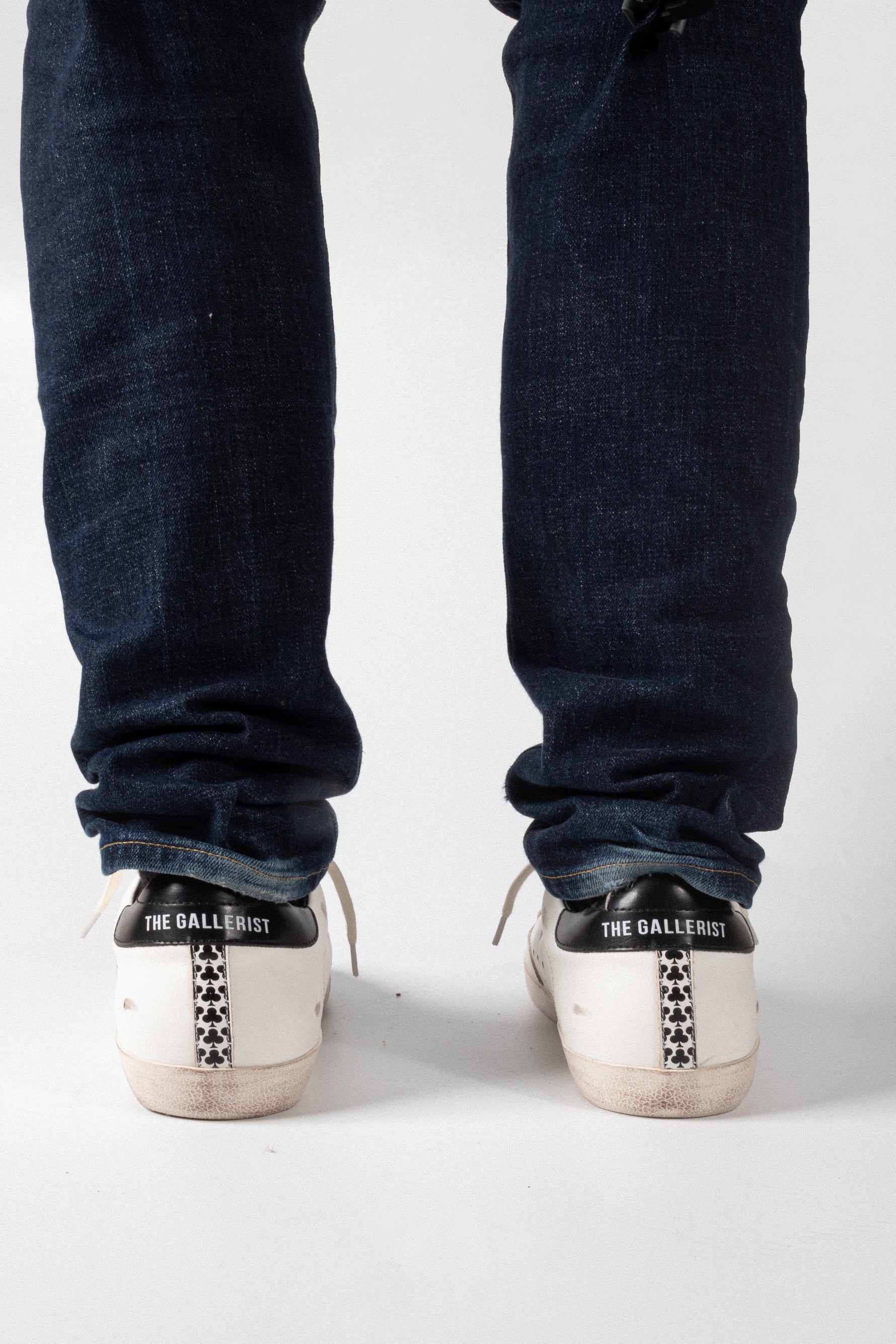 ZAPATOS Distressed Leather Sneaker NEGRO Blanco THE GALLERIST