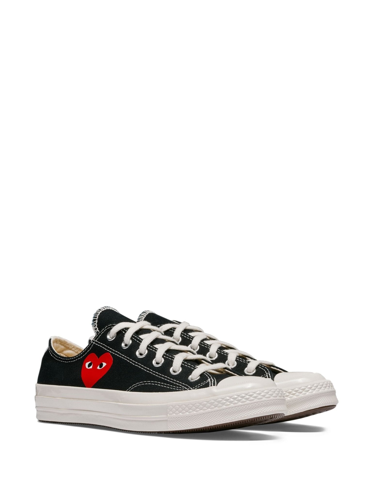 Tenis PLAY Comme des Garçons Single Heart Chuck 70 Low